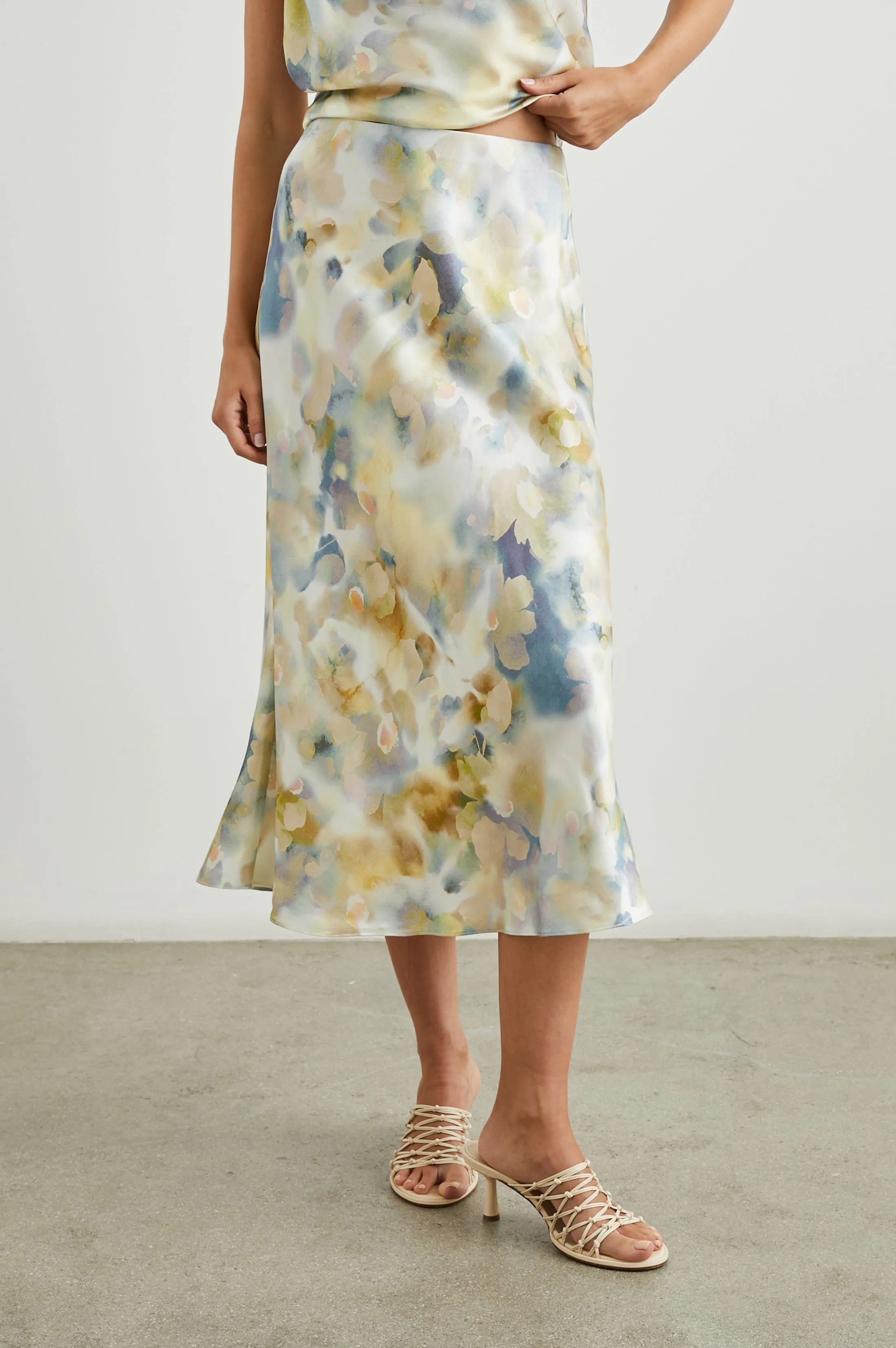 ANYA SKIRT - DIFFUSED BLOSSOM Rails