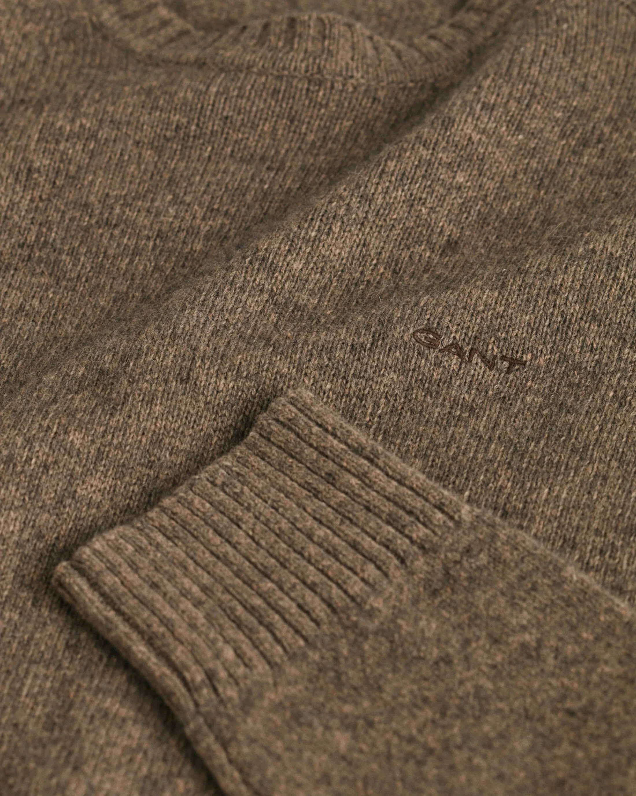 Gant Mens Wool blend crew neck - Hazlenut or navy