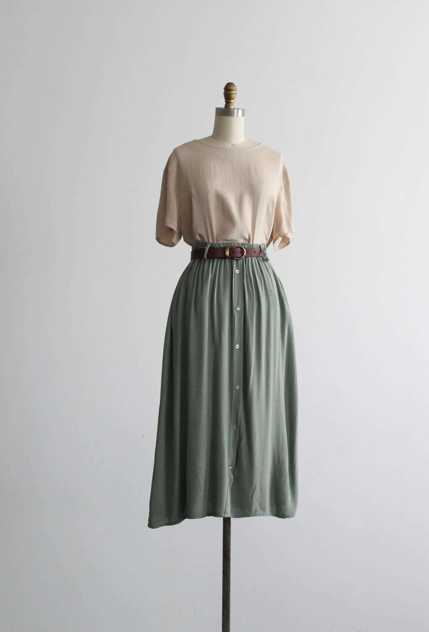 meadowlark silk tee 1919 Vintage