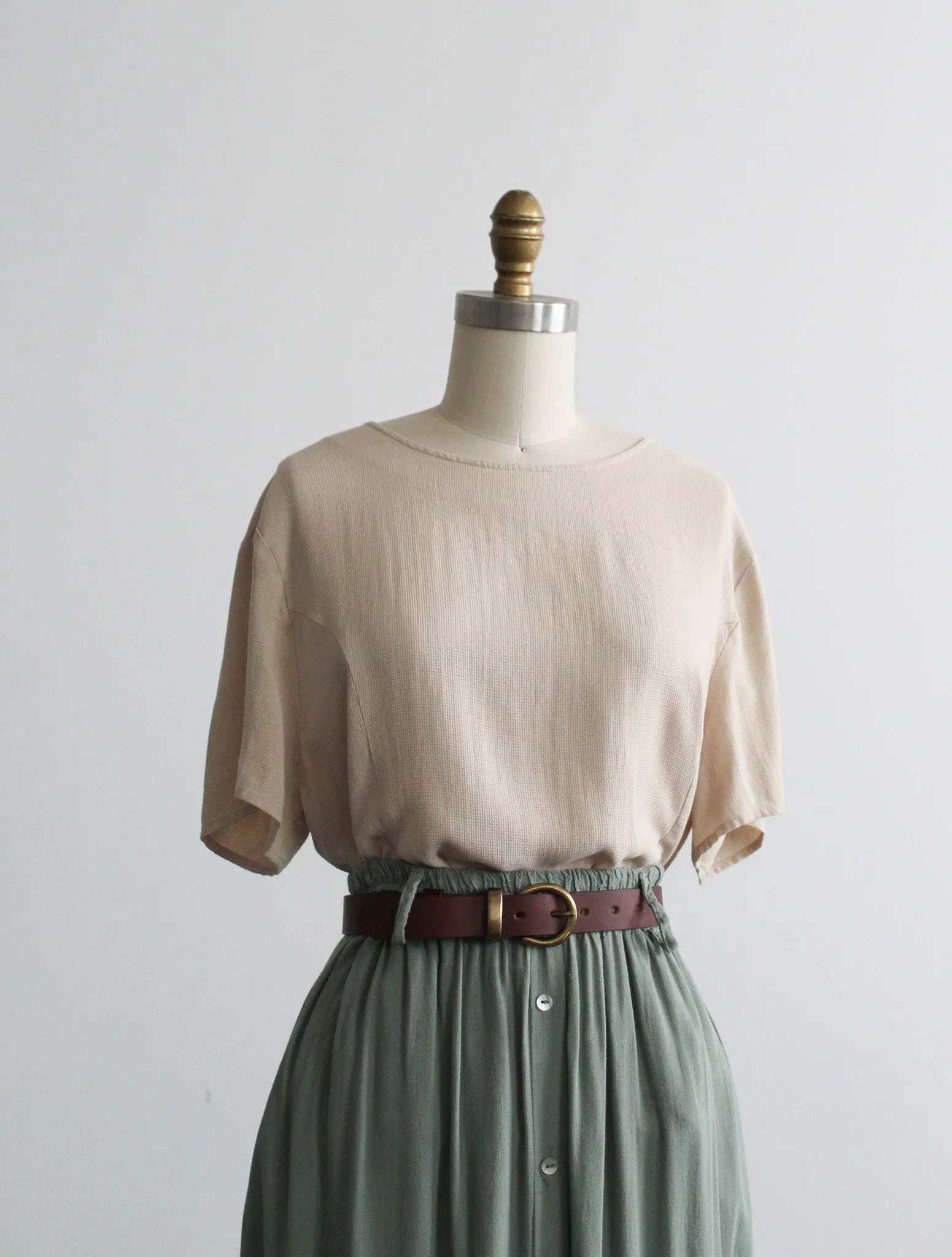 meadowlark silk tee 1919 Vintage