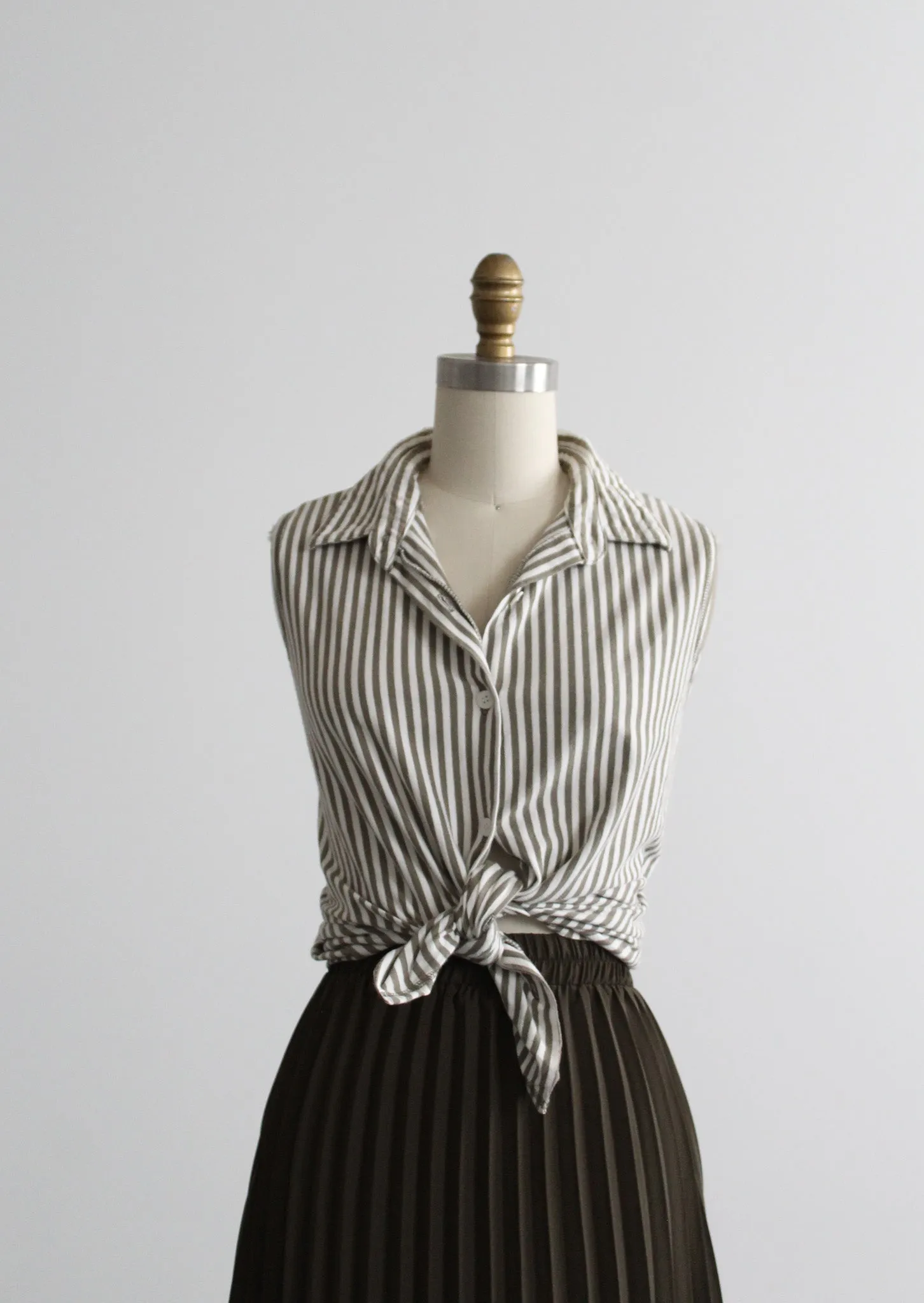 olive branch striped button up 1919 Vintage